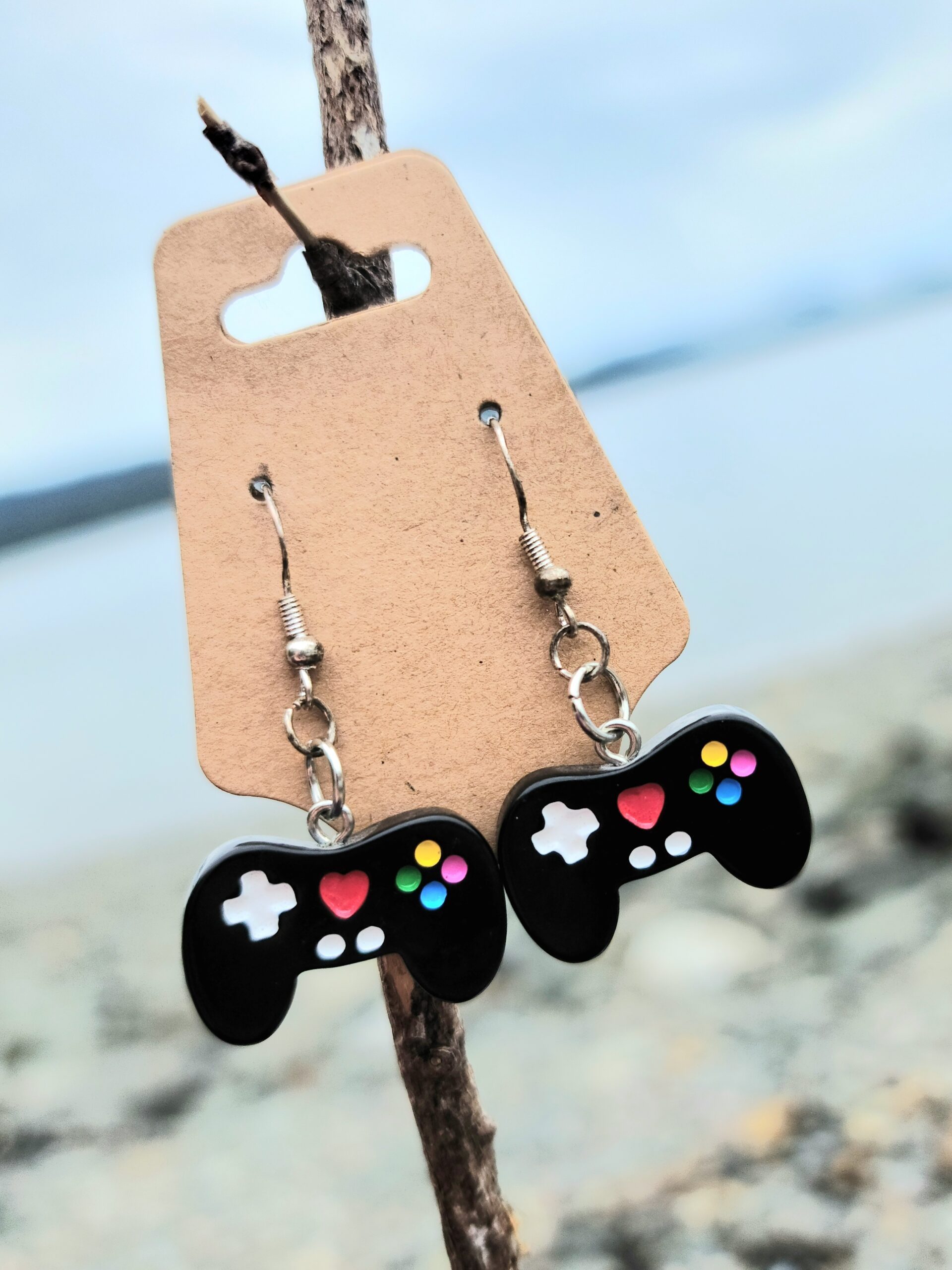Variation #241 of Black D4 Dice Earrings